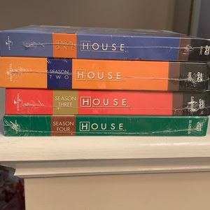 HOUSE Seasons 1-4 NWT, sealed packages